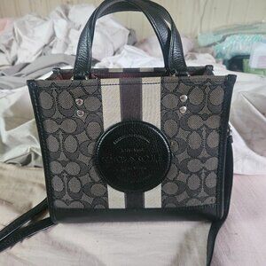 Coach Outlet Dempsey Tote Crossbody